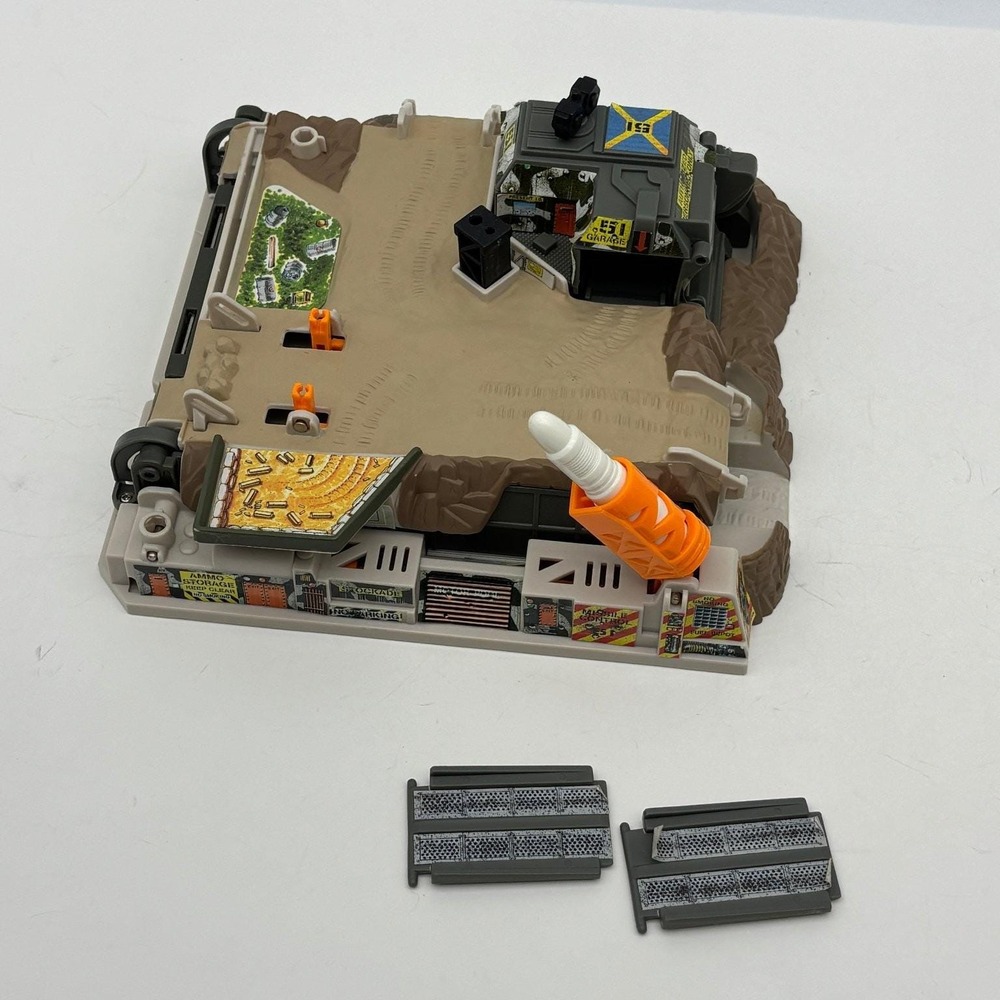 Vintage Micro Machines Battle Zones Substation Phoenix Playset 1996 Galoob Parts